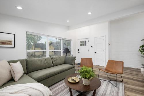 Ogden Apartment | Renovated 2BR 1BA Flat Close to 25th Street Fun