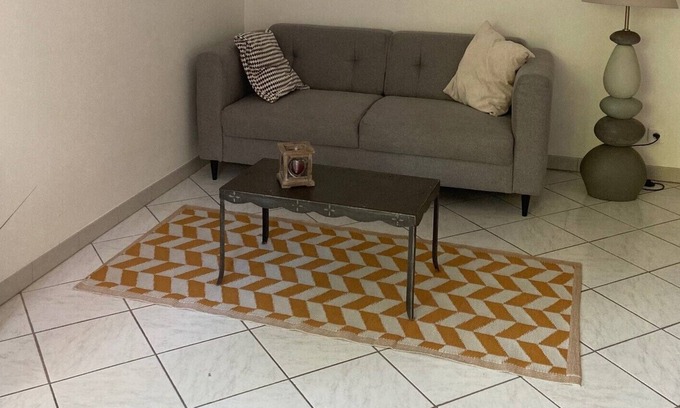 Gap Apartment | Renovated 37m2 studio, quiet, near downtown, parking, terrace, cleaning included