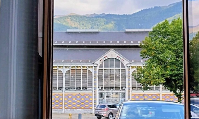 Bagneres-de-Luchon Apartment | Renovated apartment ideal for skiers, hikers and spa-goers!