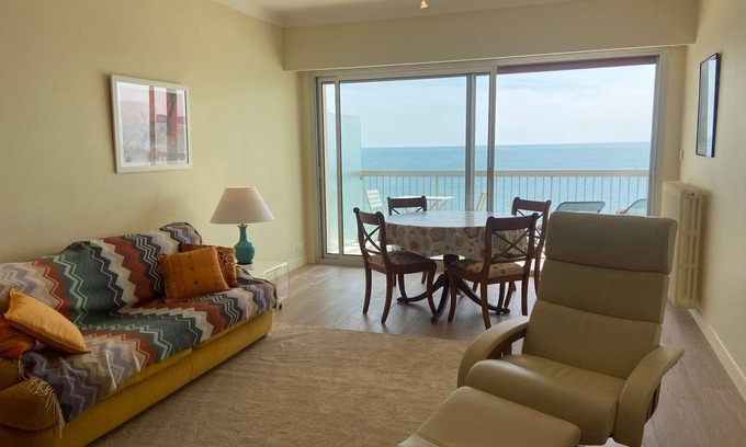 La Baule-Escoublac Apartment | Renovated apartment with terrace and parking, 1 bedroom, 2 sleeps, La Baule