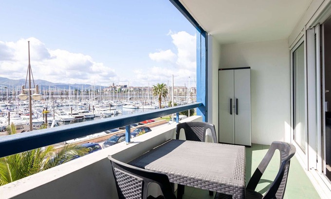 Hendaye Apartment | Renovated apartment with pool and beach access in Hendaye