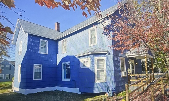 Bemus Point House | Renovated Home in Heart of Bemus Point, Large Yard-Fire Pit- 3-4 Bedrooms