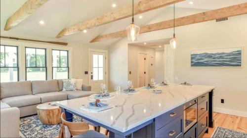 Harwich Center House | Renovated kitchen less than 2 miles to Beach!