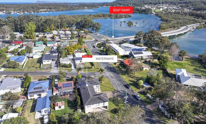 North Haven Apartment | Renovated unit close to river, beach and cafe's-The perfect weekend getaway!