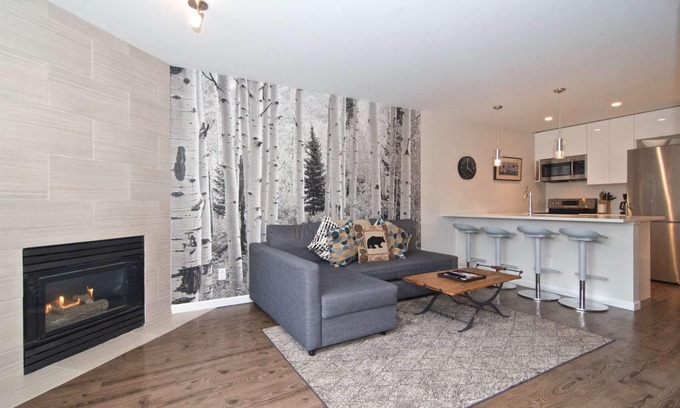 Village North Condo | Renovated, Village location. Walk to lifts and amenities, modern décor, Roof top hot tub in complex