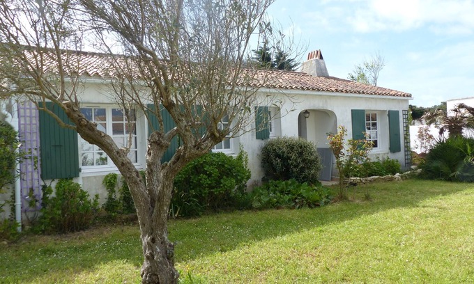 Saint-Clement-des-Baleines House | Rent House with garden 8-10 people, Île de Ré, St Clément des Baleines (17590)