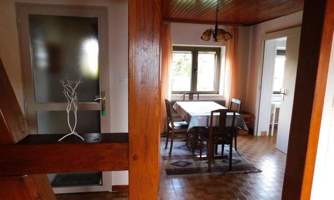 Ostheim Apartment | Rent gite in Ostheim, furnished on the 1st floor of an independent annex classified *
