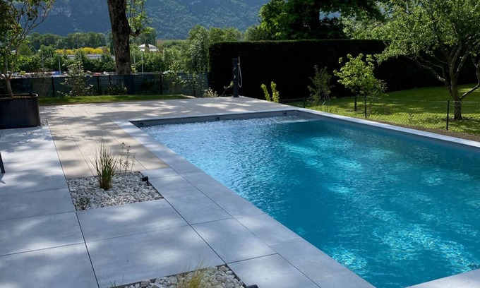Seynod House | Rent large house 5 bedrooms 8 sleeps Annecy swimming pool
