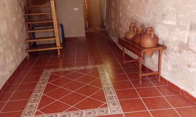 Cuevas de Canart House | Rental House Saima.