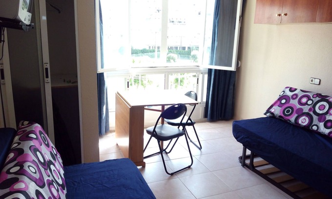 La Pineda Apartment | Rental studio in La Pineda (Salou) at 50 m beach for up to 6 people