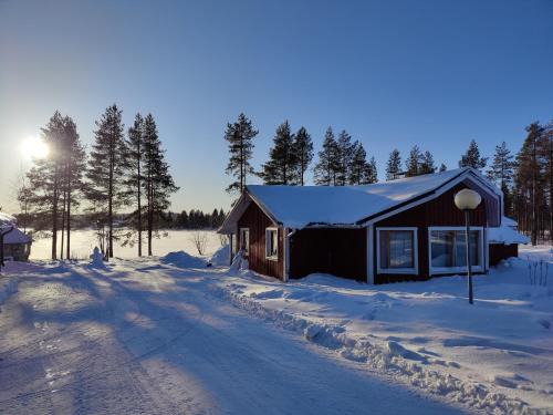 Rovaniemi Ski Chalet | Rentola Lapland a peaceful and cozy cottage