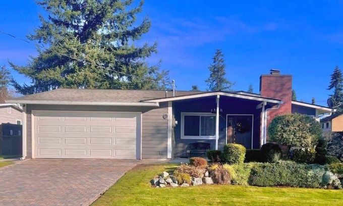 Fairwood House | Renton Oasis: Relaxing 3BR Home w/Great Outdoor!