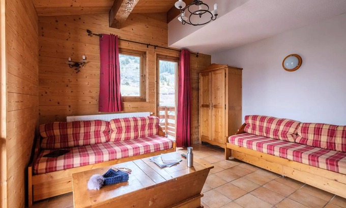 Lanslevillard Apartment | Residence Les Balcons de Val Cenis Village * - 4 Room Apartment 8/10 People Family