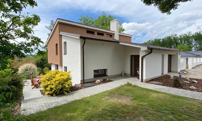 Dymokury Villa | Residence Dymokury