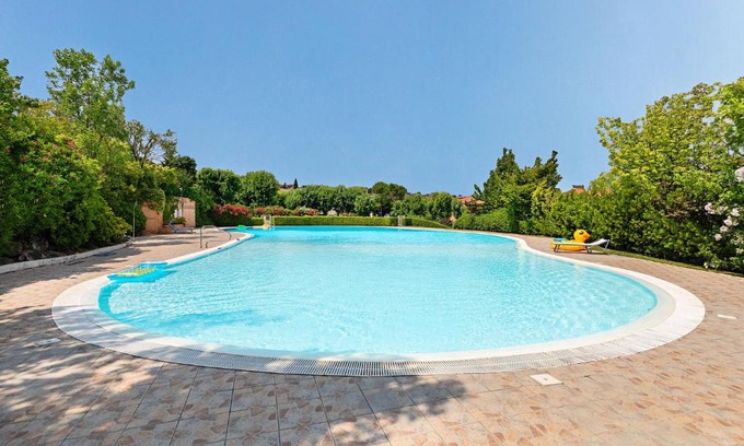 Polpenazze del Garda House | Residence Edera 18 by Wonderful Italy