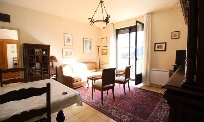 Bagneres-de-Luchon Apartment | Residence England - T3 LUCHON FOR 4 PERS. FULL SOUTH PARKING