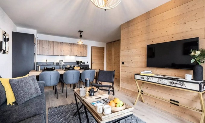 Montalbert Apartment | Residence Terresens Le Snoroc - 3 Room Apartment + 2 Cabins 8/10 People