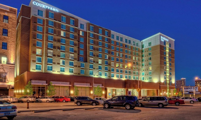 Crossroads Arts District Hotel | Residence Inn by Marriott Kansas City Downtown/Convention