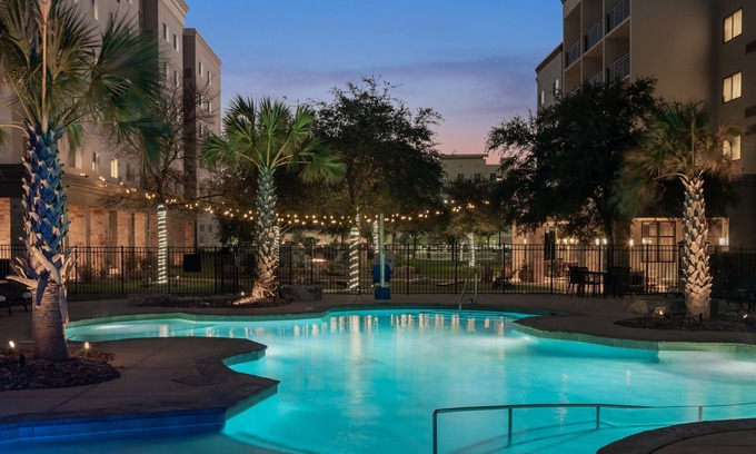 Far North Central Hotel | Residence Inn by Marriott San Antonio Six Flags at The Rim