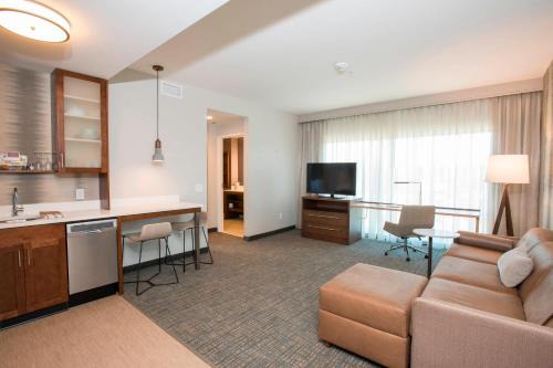 Norwood Hotel | Residence Inn by Marriott Cincinnati Midtown/Rookwood