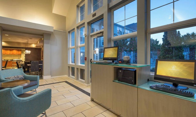 Salisbury Hotel | Residence Inn by Marriott Salisbury