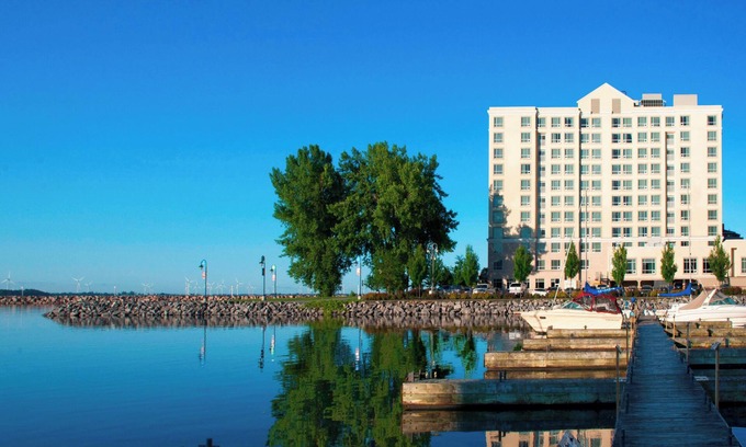 Kingston Hotel | Residence Inn by Marriott Kingston Water's Edge