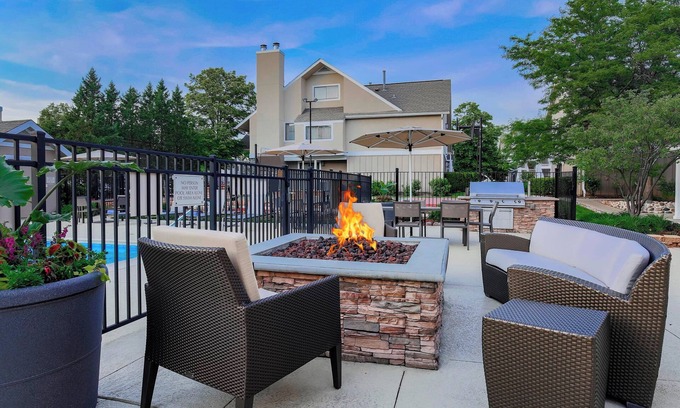 Deerfield Hotel | Residence Inn By Marriott Chicago Deerfield