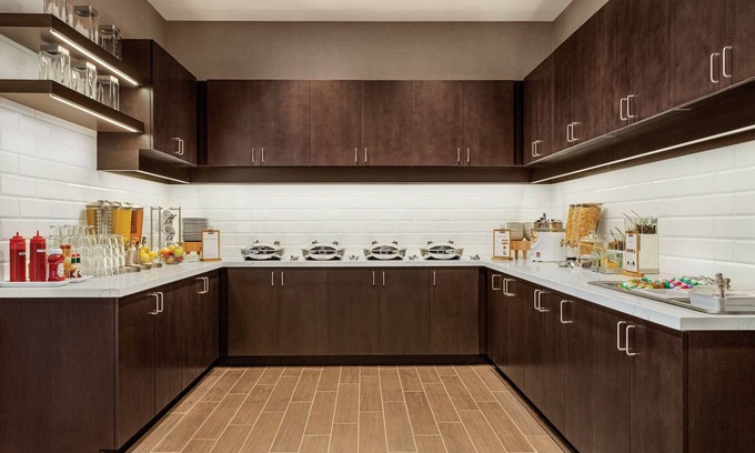 Queens Hotel | Residence Inn by Marriott New York JFK Airport