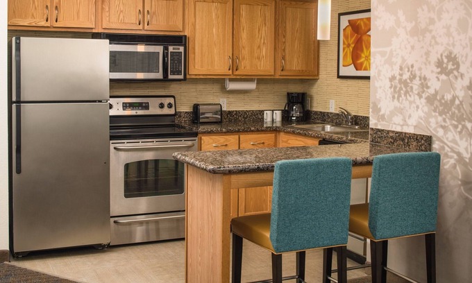 Bridgeton Hotel | Residence Inn by Marriott Portland North