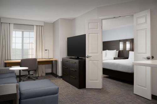 Linthicum Heights Hotel | Residence Inn by Marriott BWI Airport