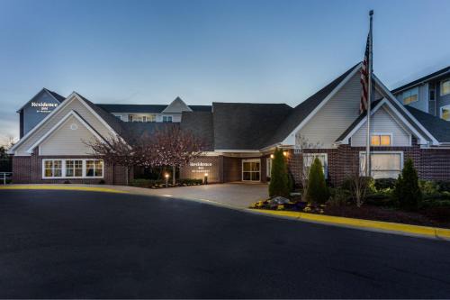 Lake Arbor Hotel | Residence Inn Largo Medical Center Drive