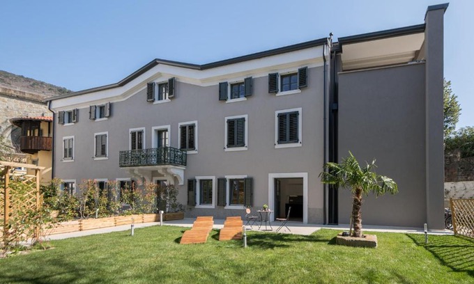 Roiano-Gretta-Barcola-Cologna-Scorcola Apartment | Residence La Torre con private park