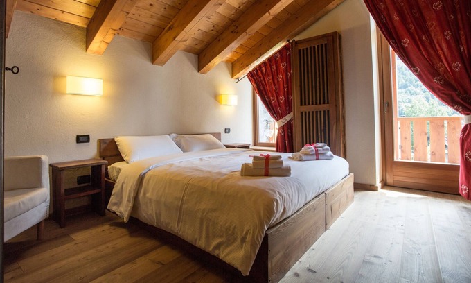 Derby-villaret Apartment | Residence Le Petit Coeur, Duplex One Bedroom Apartment attic - 2/4 pers