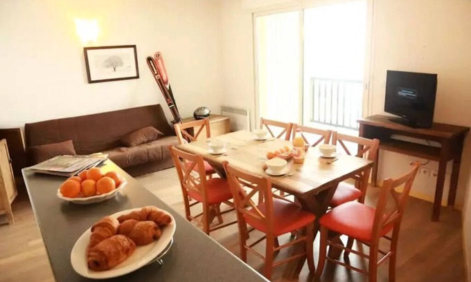 Loudervielle Apartment | Residence Les Adrets de Peyragudes * - 3 Room Apartment for 8 People