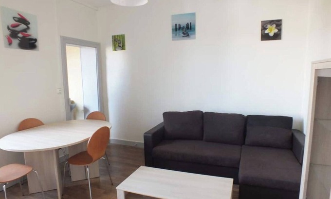 Chateauroux Apartment | Residence Mifaly - Zen decoration apartment