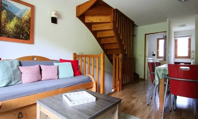 Puy-Saint-Vincent Ski Chalet | Residence Parc Aux Etoiles - CH26PAE - TRIPLEX CHALET 4 CHAMBRES, TERRASS AND BALCONY