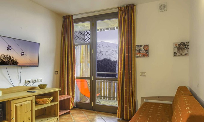 Frabosa Sottana Apartment | Residence Stalle Lunghe - One Bedroom ski on foot