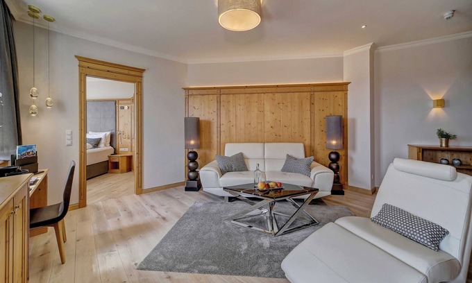 Roehrnbach House | RESIDENCE SUITE - Wellness & Sporthotel Jagdhof *