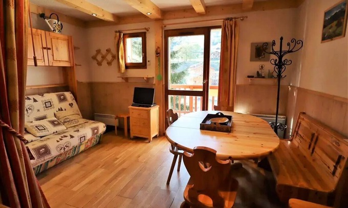 Areches Apartment | Residence Val Blanc 2 - Beautiful apartment for 4 to 6 people, classified 2 stars for 4 people