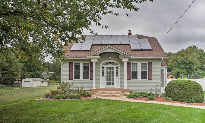 Savage-Guilford House | Residential Hideaway: Explore Baltimore & DC!