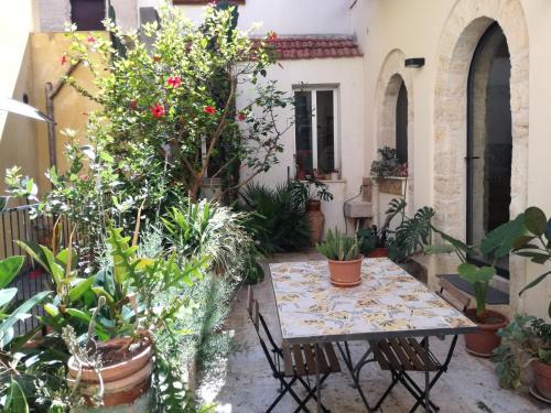 Alcamo Historic Center Apartment | Residenza Bagolino