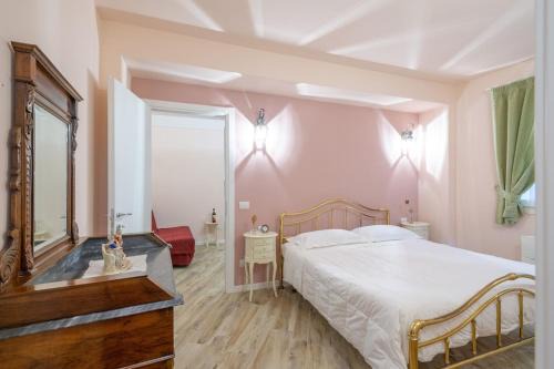 Lastra a Signa House | Residenza dei Piaceri Perduti-Rosa