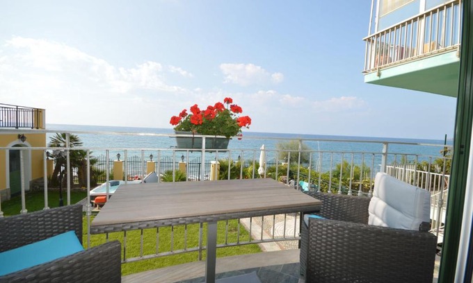 Riva Ligure Apartment | Residenza Marina