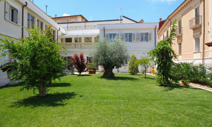 L'Aquila Bed & Breakfast | Residenza San Flaviano, Relais di Charme