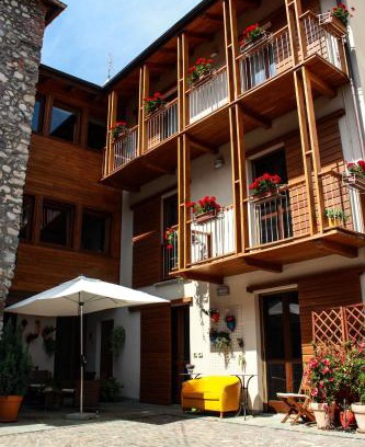 Vinadio House | Residenza Tre Corone
