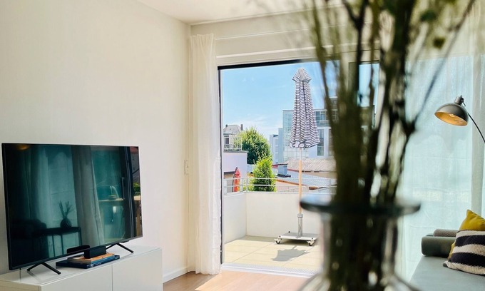 Straubing Apartment | RESIDERY: Urban chic | Central | Balcony