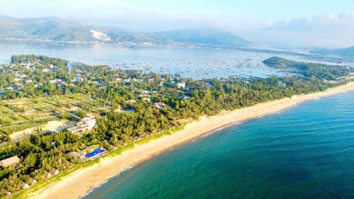 Xuan Canh Resort | Resort Hoa Loi