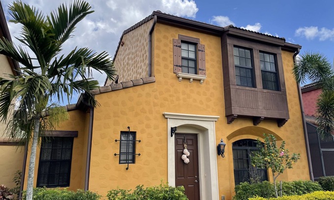 Fort Myers Villa | Resort Living at its Finest in Fort Myers!