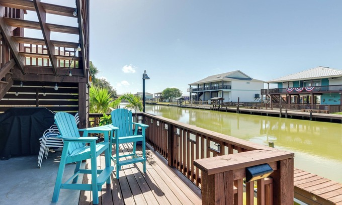 Rockport House | Resort Perks: Waterfront Rockport Home!