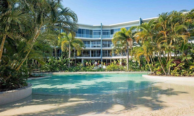 Gold Coast Apartment | Resort Style Apartment in Hope Island